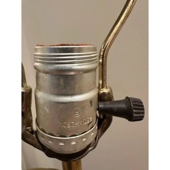 Mid Century Modern‎ Oak & Brass Table Lamps A Pair Vintage Lighting Decor - Picture 9 of 15